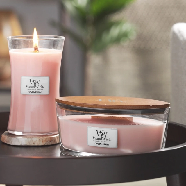 Woodwick Coastal Sunset vonná sviečka 453 g, doba horenia 40 - 70 hodín