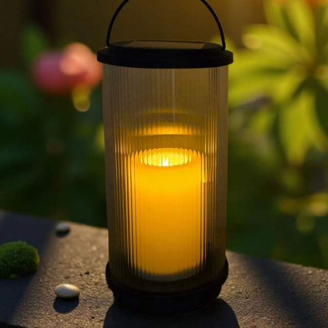 Solárny LED lampáš Tuba 25,5 cm – na hrob aj do záhrady