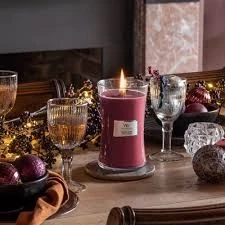 Woodwick candle Phantom cherry 275g